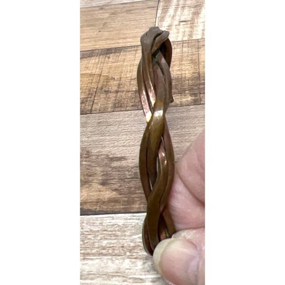 Vtg Handcrafted Twisted Copper Cuff Bracelet For Men Or Women Adjustable Fit Rus - Picture 4 of 4